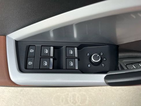 Used 2022 Audi Q3 2.0T Premium Plus image 25