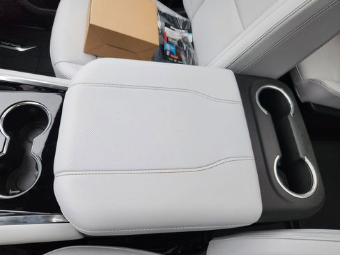 New 2026 Chevrolet Tahoe Premier AWD/4WD image 17
