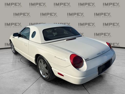 Used 2002 Ford Thunderbird RWD image 3