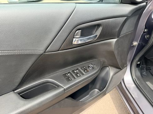 Used 2013 Honda Accord EX image 11