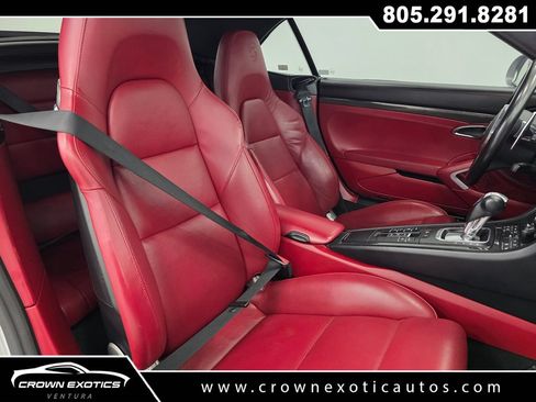 Used 2016 Porsche 911 Turbo S AWD/4WD image 29