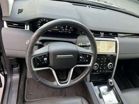 Used 2023 Land Rover Discovery Sport S image 31
