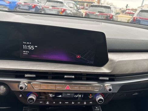 Certified 2025 Kia Telluride SX Prestige X-Line image 12