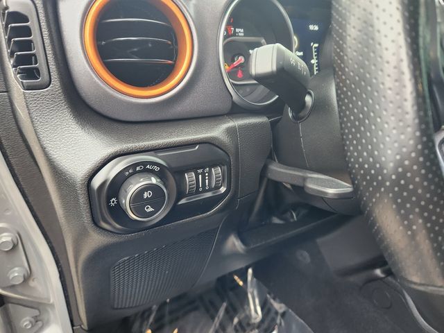 Used 2022 Jeep Gladiator Mojave w/ LED Lighting Group AWD/4WD image 14