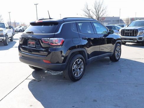 Used 2017 Jeep Compass Limited image 6