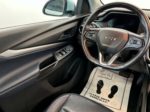 Used 2022 Chevrolet Bolt EUV Premier image 12