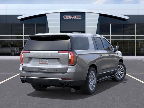 New 2026 GMC Yukon XL Denali w/ Sun & Power Step Package image 4