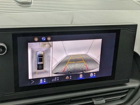 New 2025 Chevrolet Silverado EV W/T image 30