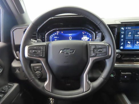 Certified 2025 Chevrolet Silverado 1500 RST w/ Redline Edition AWD/4WD image 11