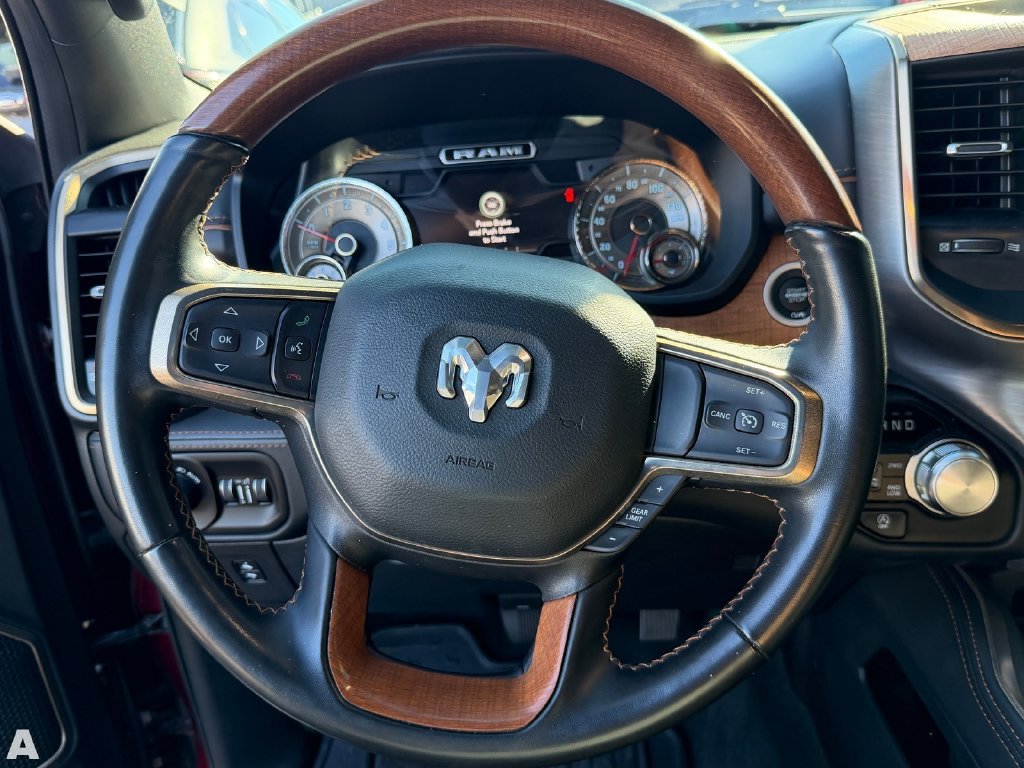 Used 2022 RAM 1500 Limited w/ Body Color Bumper Group AWD/4WD image 9