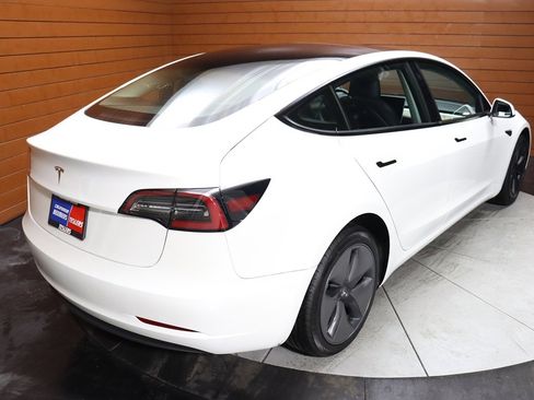 Used 2023 Tesla Model 3 Standard Range image 20