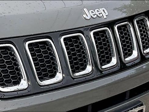 Used 2021 Jeep Compass Limited FWD image 25
