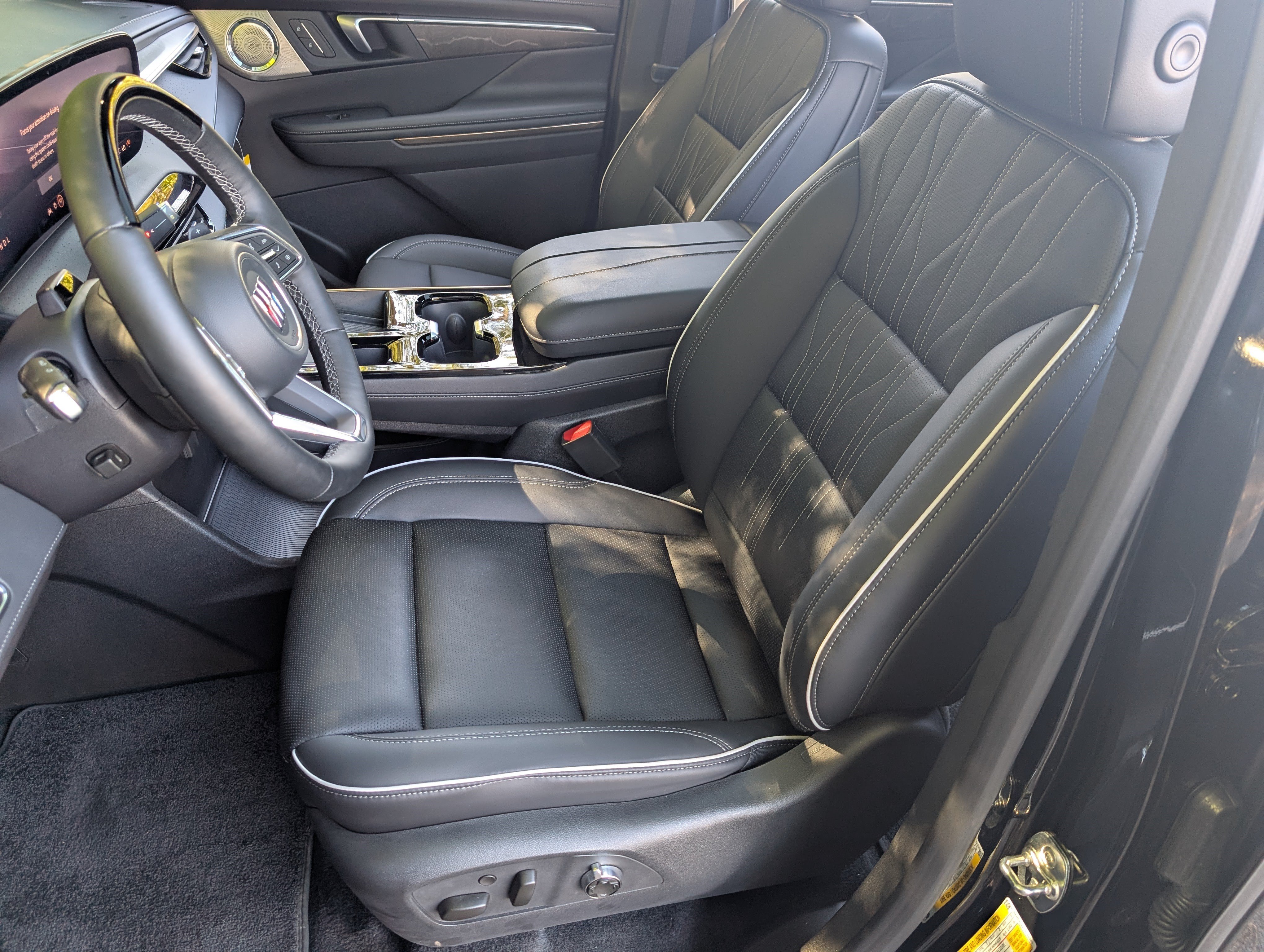 Used 2026 Buick Enclave Avenir w/ Super Cruise Package FWD image 17