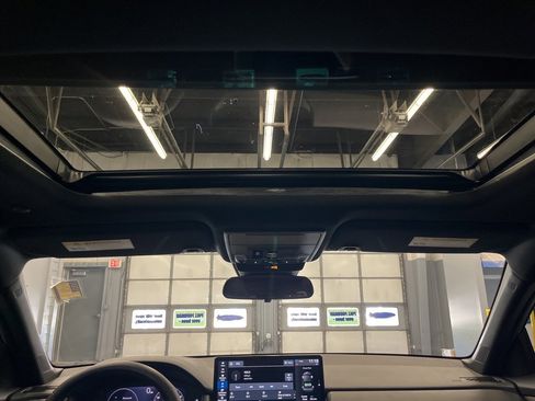 Used 2024 Honda Accord Sport image 29