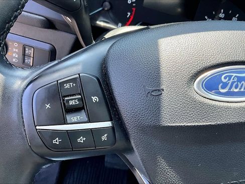 Used 2022 Ford Escape SE w/ SE Sport Appearance Package FWD image 22