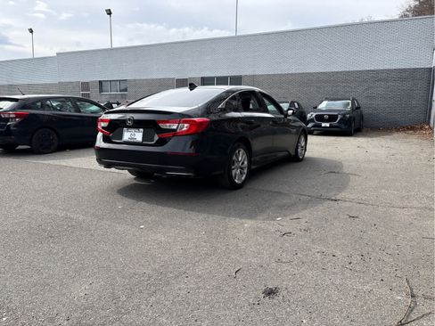 Used 2018 Honda Accord LX image 14