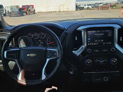 Used 2019 Chevrolet Silverado 1500 LT w/ Texas Edition AWD/4WD image 14