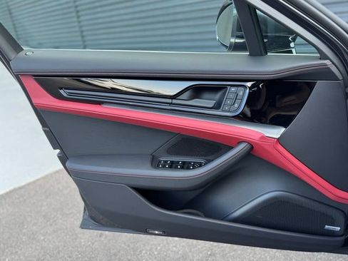 New 2026 Porsche Panamera 4 AWD/4WD image 13