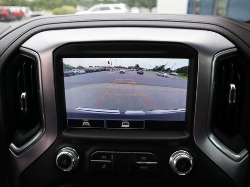 Used 2021 GMC Sierra 1500 Elevation w/ Preferred Package AWD/4WD image 14