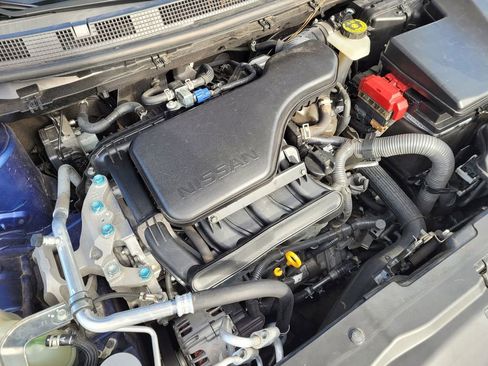 Used 2022 Nissan Rogue Sport S image 12