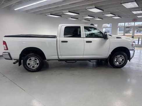 Used 2024 RAM 3500 Tradesman w/ Chrome Appearance Group image 14