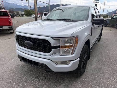 Used 2021 Ford F150 XL w/ Equipment Group 101A High AWD/4WD image 4