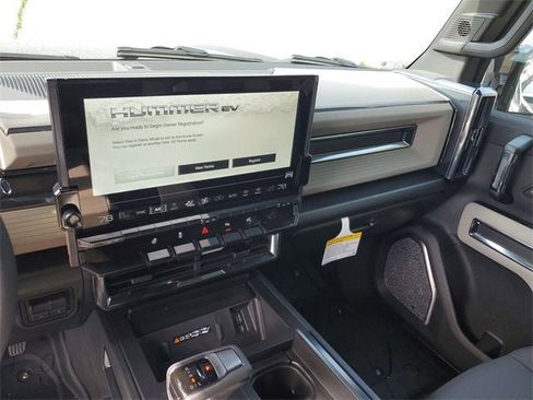 New 2026 GMC Hummer EV SUV image 27