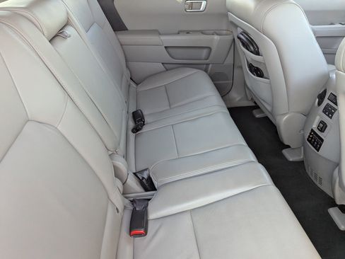Used 2010 Honda Pilot EX-L image 14