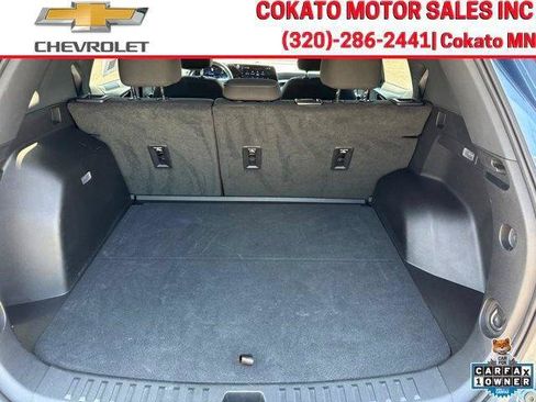 Used 2026 Chevrolet Equinox LT AWD/4WD image 10