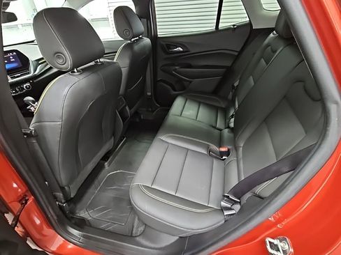 Used 2024 Chevrolet Trax ACTIV w/ Driver Confidence Package image 29