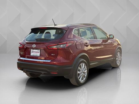 Used 2021 Nissan Rogue Sport SV w/ Technology Package image 5