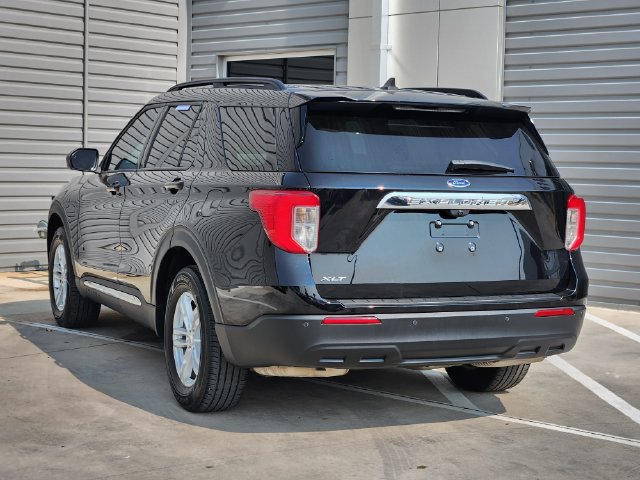 Used 2023 Ford Explorer XLT RWD image 6