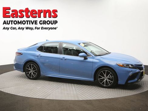 Used 2023 Toyota Camry SE image 46