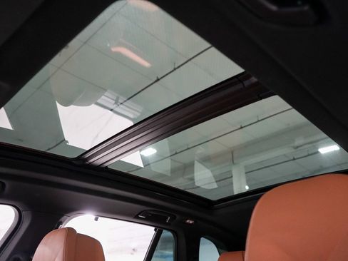 Used 2023 BMW X5 M50i w/ Executive Package image 30