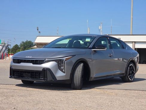 Used 2025 Kia K4 GT-Line FWD image 19