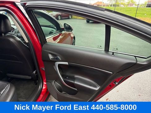 Used 2015 Buick Regal FWD image 17