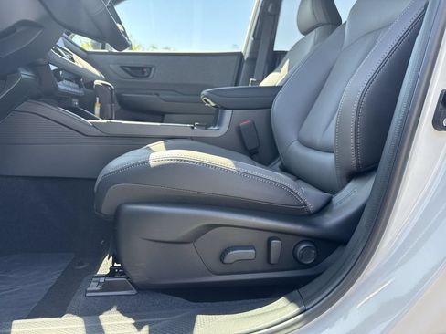 New 2026 Subaru Outback Limited AWD/4WD image 14