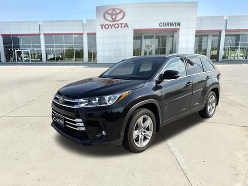 Used 2019 Toyota Highlander Limited w/ Protection Package #3 AWD/4WD image 15