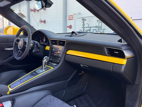 Used 2019 Porsche 911 GT3 RS image 56