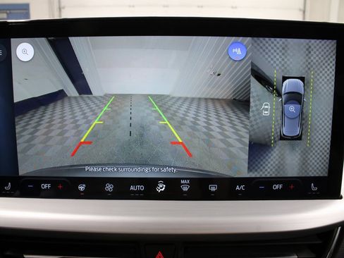 Used 2024 Ford Escape Platinum image 16