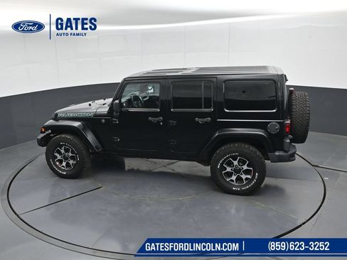 Used 2013 Jeep Wrangler Unlimited Rubicon w/ Connectivity Group AWD/4WD image 47