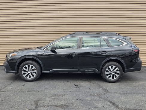 Used 2022 Subaru Outback image 3