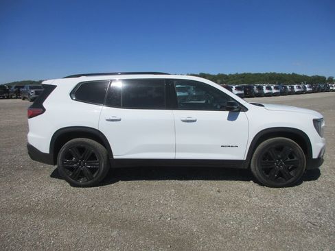 New 2026 GMC Acadia Elevation w/ Black Edition AWD/4WD image 3
