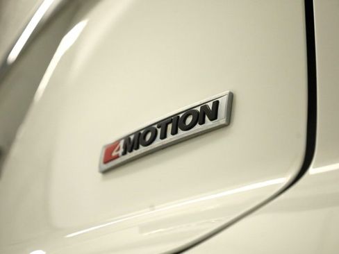 Used 2020 Volkswagen Atlas Cross Sport SEL Premium image 41