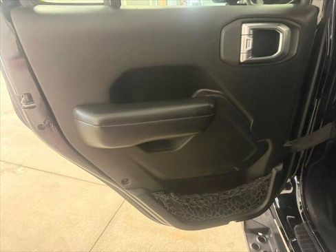 Certified 2019 Jeep Wrangler Unlimited Rubicon AWD/4WD image 22