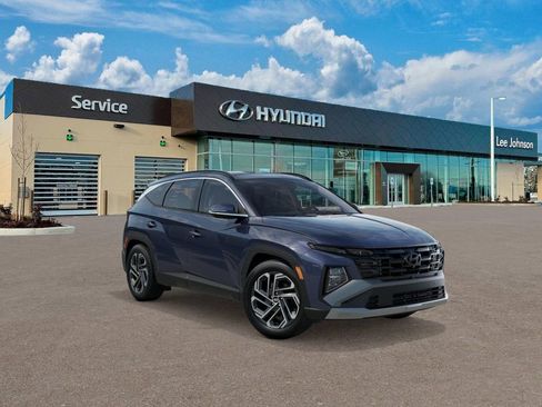 New 2026 Hyundai Tucson Limited AWD/4WD image 2