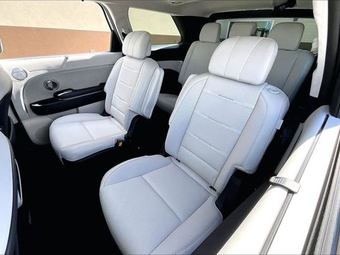 Used 2026 Hyundai Palisade Calligraphy image 19