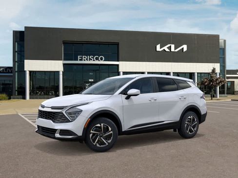 New 2025 Kia Sportage LX image 3