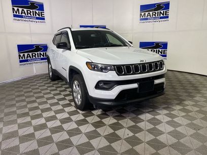 Used 2024 Jeep Compass Latitude w/ Convenience Group