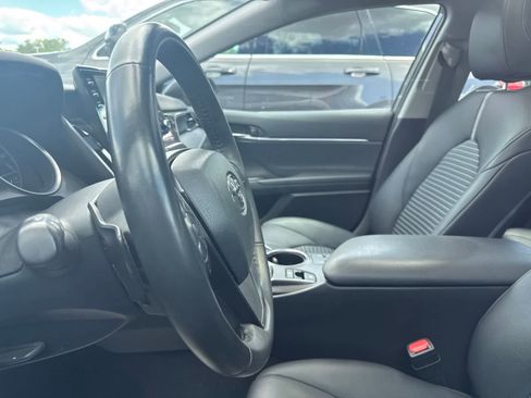 Used 2024 Toyota Camry SE AWD/4WD image 34